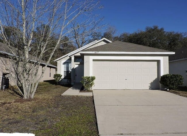 Building Photo - 6637 Gentle Oaks Dr E