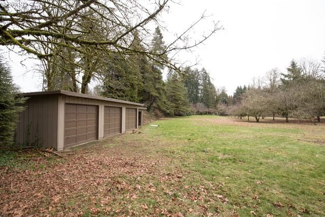 Two-bay garage with carport - 13512 NE 238th Way