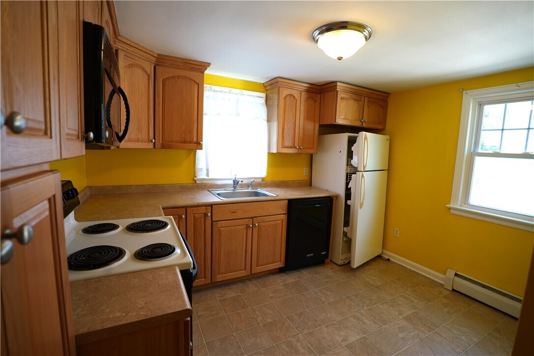 Photo - 27 Boughton Ave