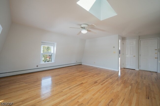 Photo - 46 Franklin Pl Unit 3
