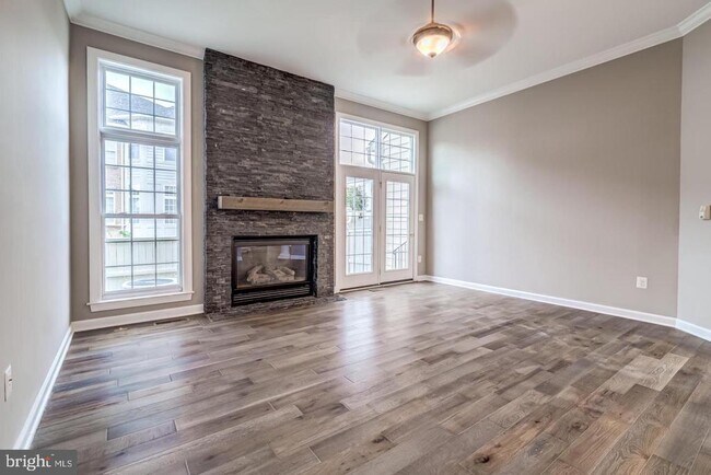 Photo - 24909 Pinebrook Rd
