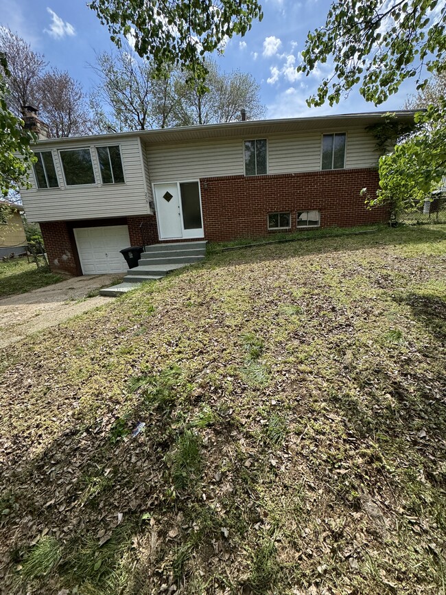 Building Photo - 205 Kerby Pky Rental