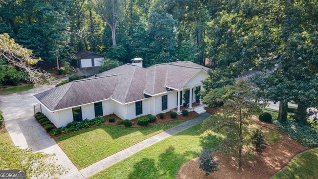 Photo - 460 Riverside Pkwy