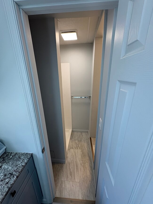 Photo - 25 E 4th St Unit apt#1