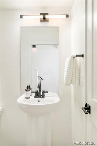 Photo - 2105 S Galapago St