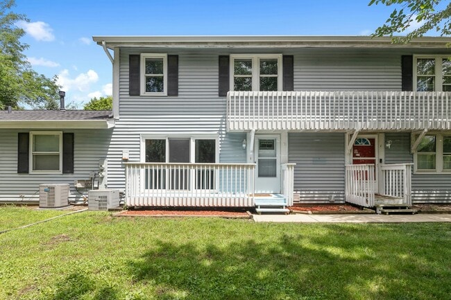 Building Photo - 223 Foxhead Ct