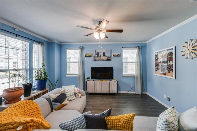 Photo - 2124 Steer Creek Pl