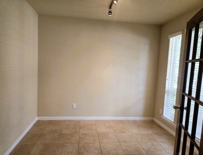 Photo - 9957 Spring Rock Ln