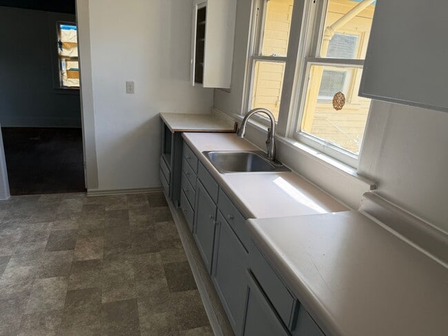 Photo - Great Home River Road Area