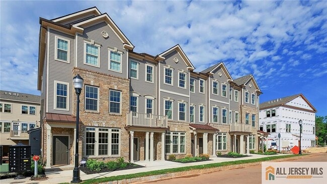 Photo - 95 Robeson St