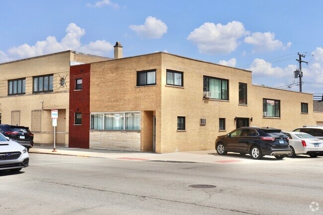 Building Photo - 6646 26th St Rental