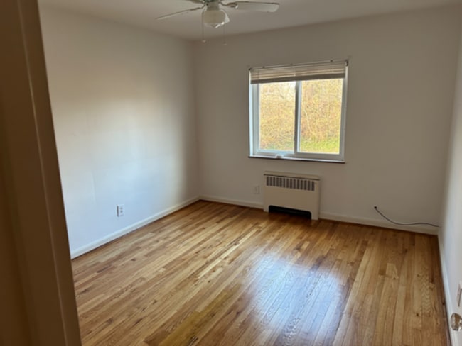 Photo - 1271 Morten St