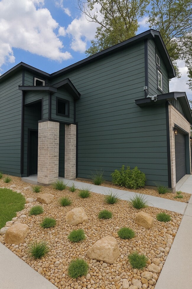 Photo - 15565 Kurt Dr