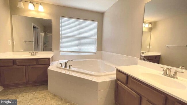 Photo - 9008 Hanson Grove Ct