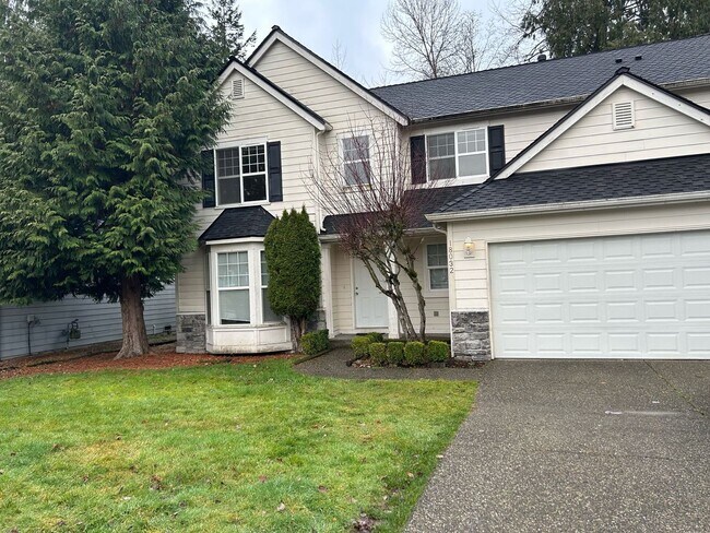 3 bedroom 2.5 bath, 2,336 Sqft Spacious ho... - 3 bedroom 2.5 bath, 2,336 Sqft Spacious ho... House