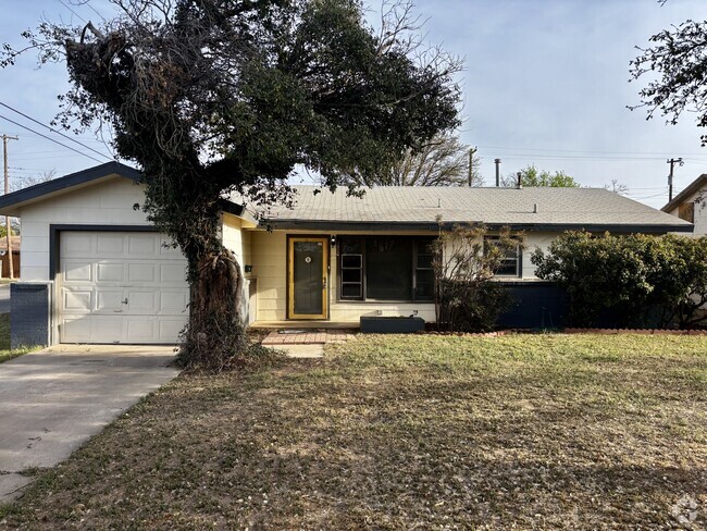 Building Photo - 1920 45th St Rental