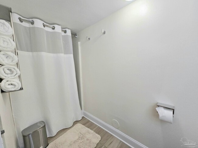 201 S Stillman St Unit 214