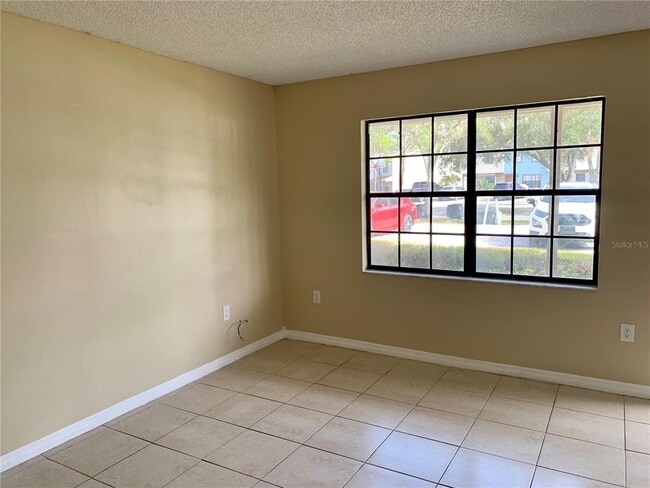 Photo - 1416 Ridge Lake Ct