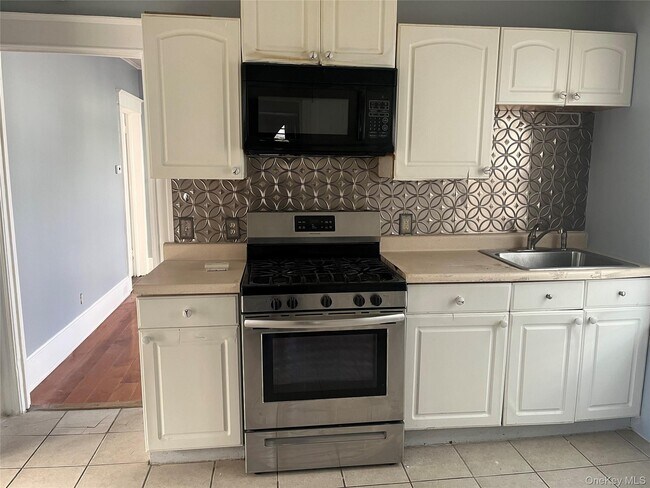 Photo - 107 Smith St Unit 2