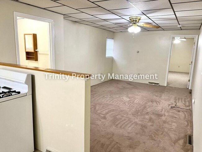 Photo - 213 W Woodland Ave