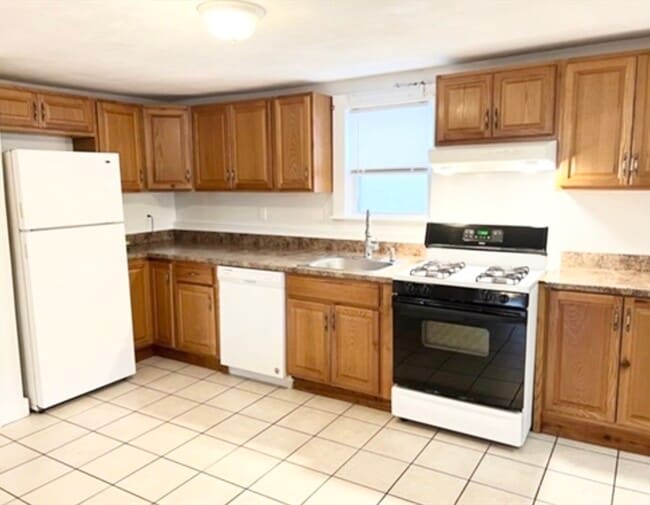 Photo - 18 Wellman St Unit 1