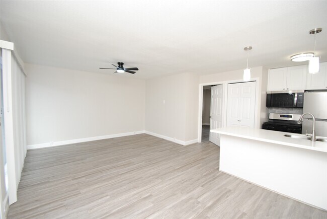 Photo - 2515 Yoakum Blvd Unit 09