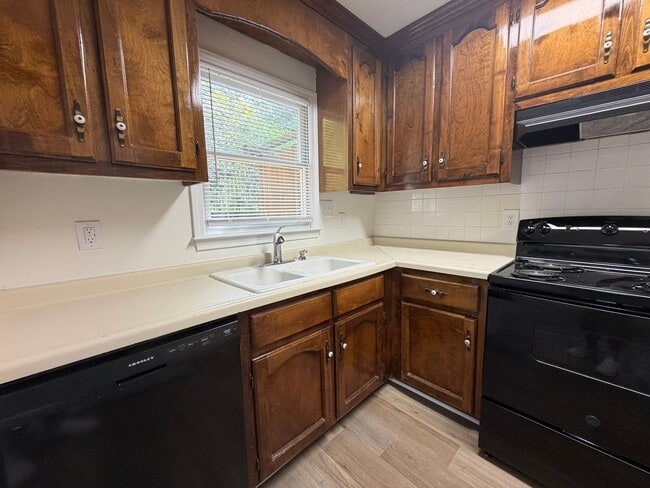 Photo - 2 Bedroom 2.5 Bath Condominium in Sweetwater Plantation