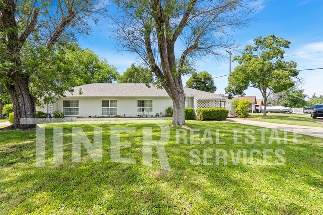 Building Photo - 2720 Riesling Way