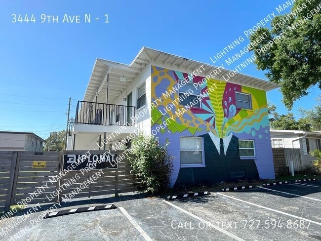 Building Photo - 3444 9th Ave N Unit 1