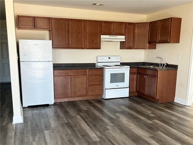 Photo - 133 Ronald Pride Blvd