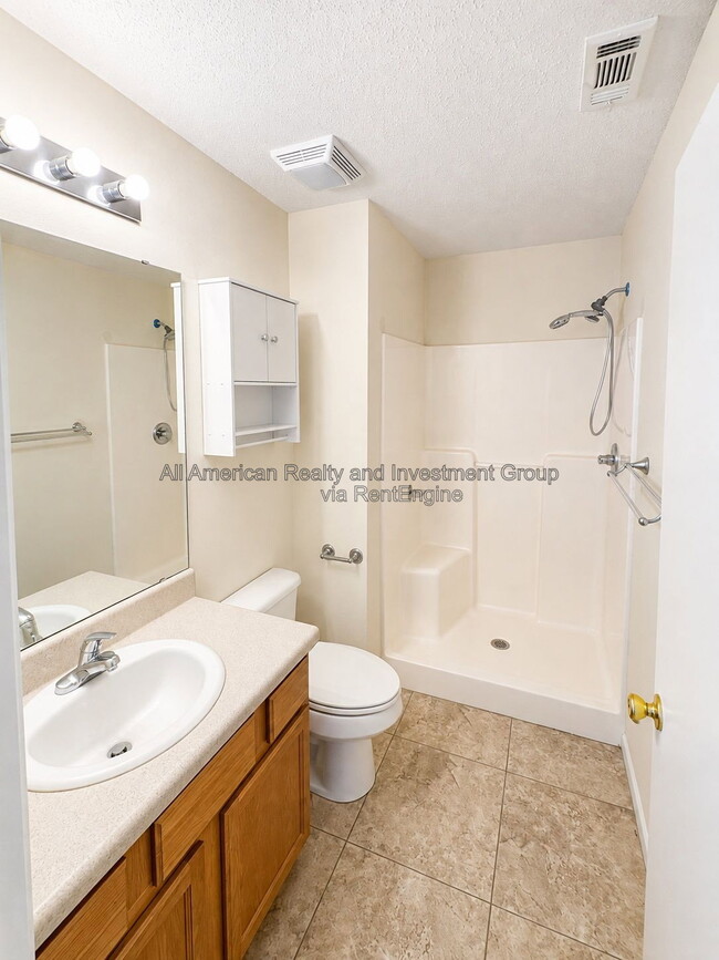 Photo - 816 Lark St Unit 8