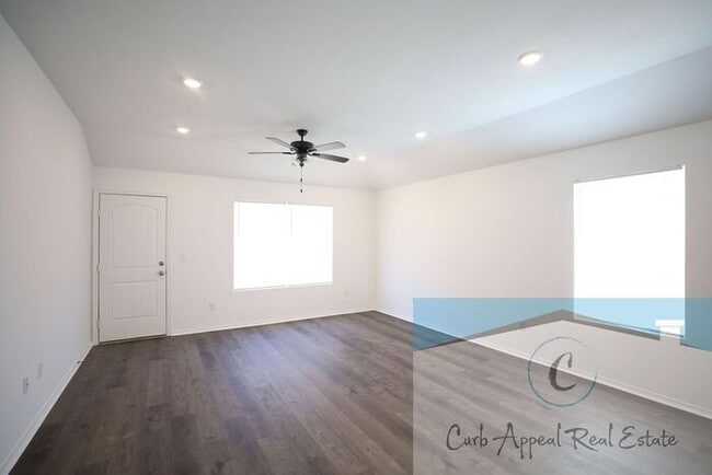 Photo - New construction in Jonesboro - beautiful 4 bed / 2 bath home - Valley View!!