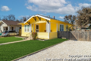 Photo - 475 E French Pl
