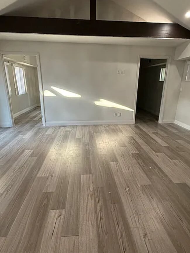 Photo - 681 Kenwood St Unidad 681