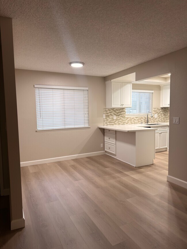 Photo - 3346 Kimber Ct