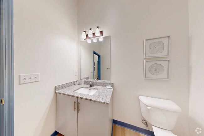 4BR, 4BA - 1,320SF - Fourth Bathroom