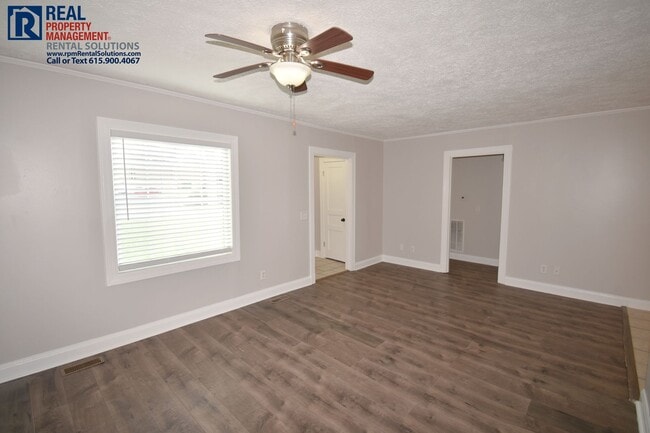 Photo - 502 2nd Ave