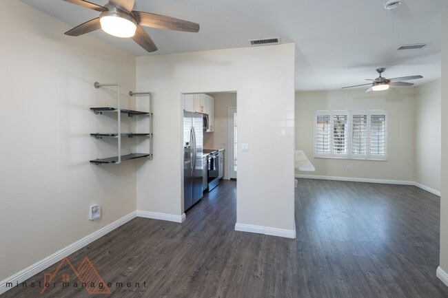 Photo - 91-1042-1042 Kaimalie St