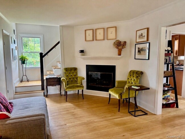 Photo - 74 N Elm St