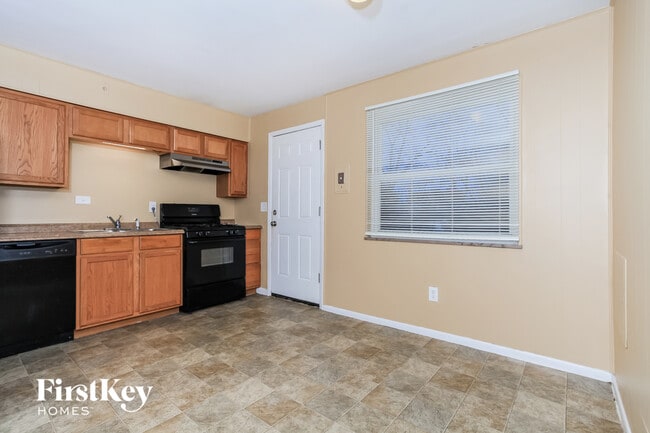 714 Ivyhill Dr