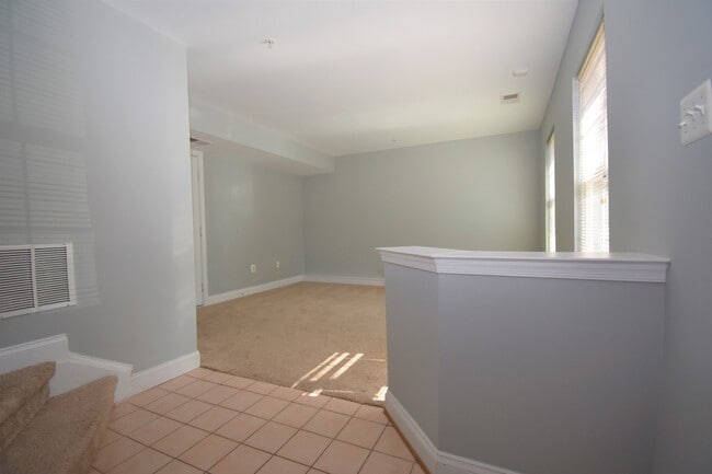 Photo - Fantastic 3 Bedroom 2.5 Bathroom Townhouse in KING FARM!
