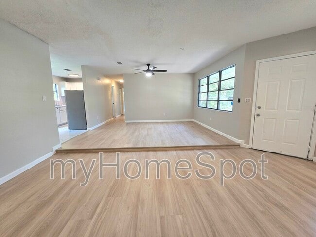 Photo - 1017 Fremont Ave