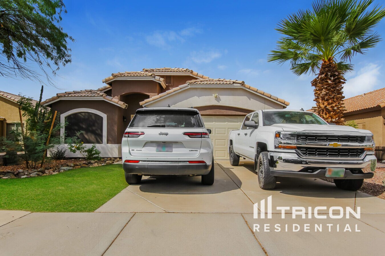 Photo - 350 N 152nd Dr