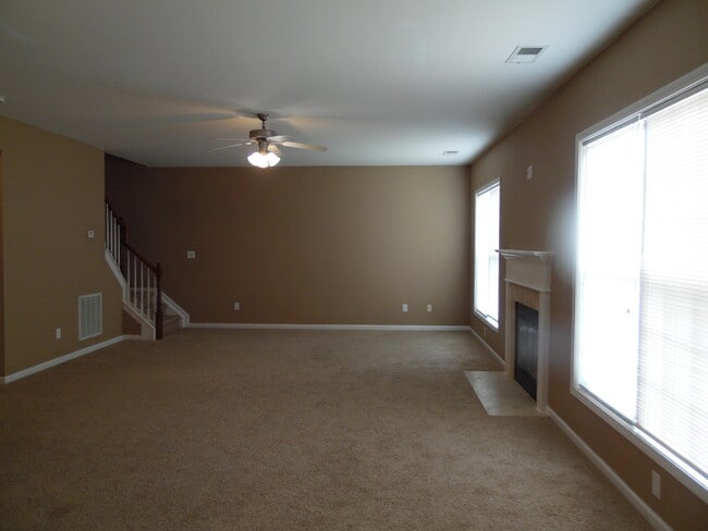 541 Bulrush Trace