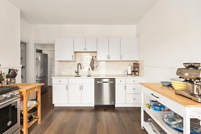 Building Photo - 55 Main St Unit -