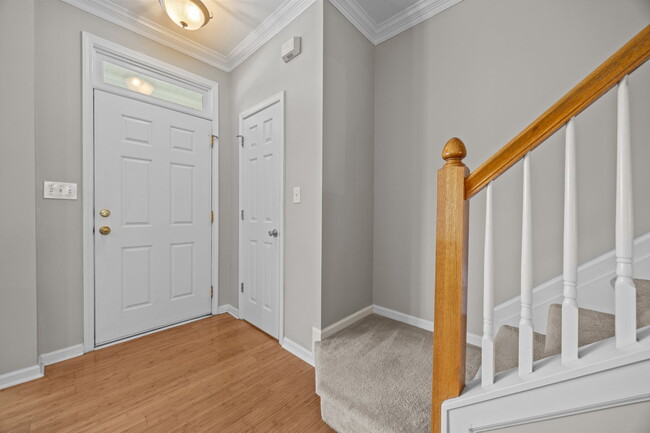Photo - 408 Oak Pine Dr