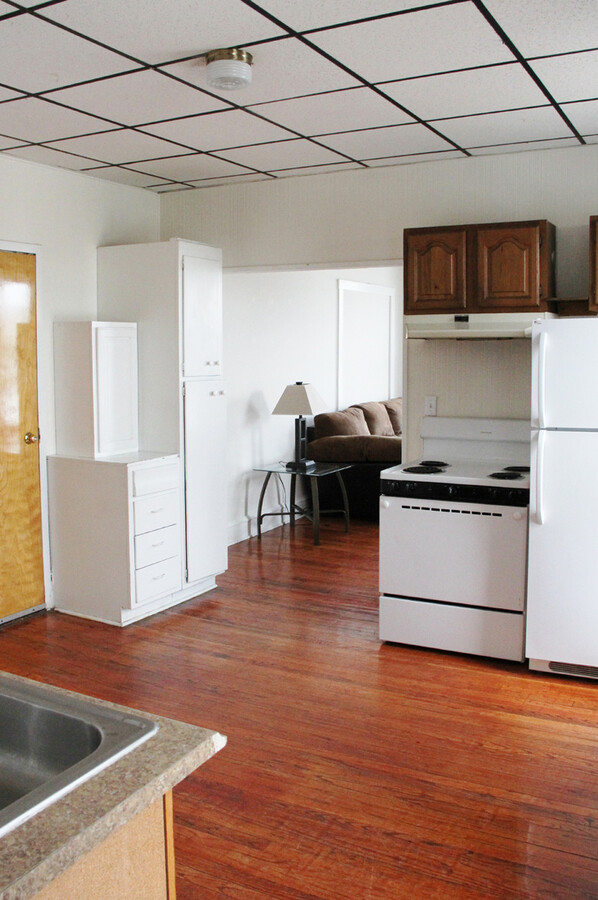 Photo - 148 N Champlain St Unit APT 1