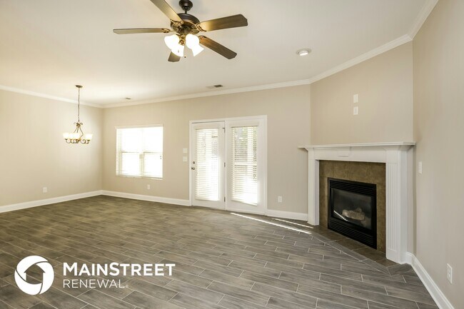 Photo - 4715 Sweet Water Dr