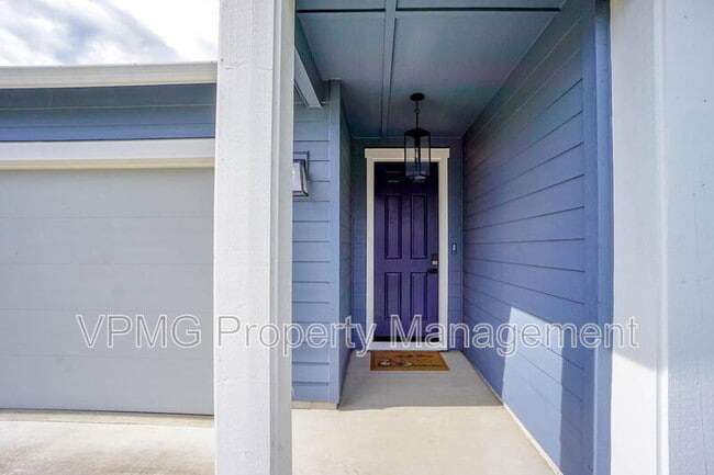 Photo - 604 NW 25th Wy