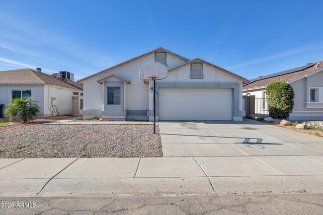 Building Photo - 8664 N 107th Dr